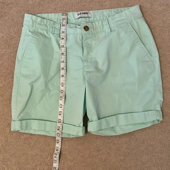 Old Navy mint green shorts size 10 - Picture 4 of 7
